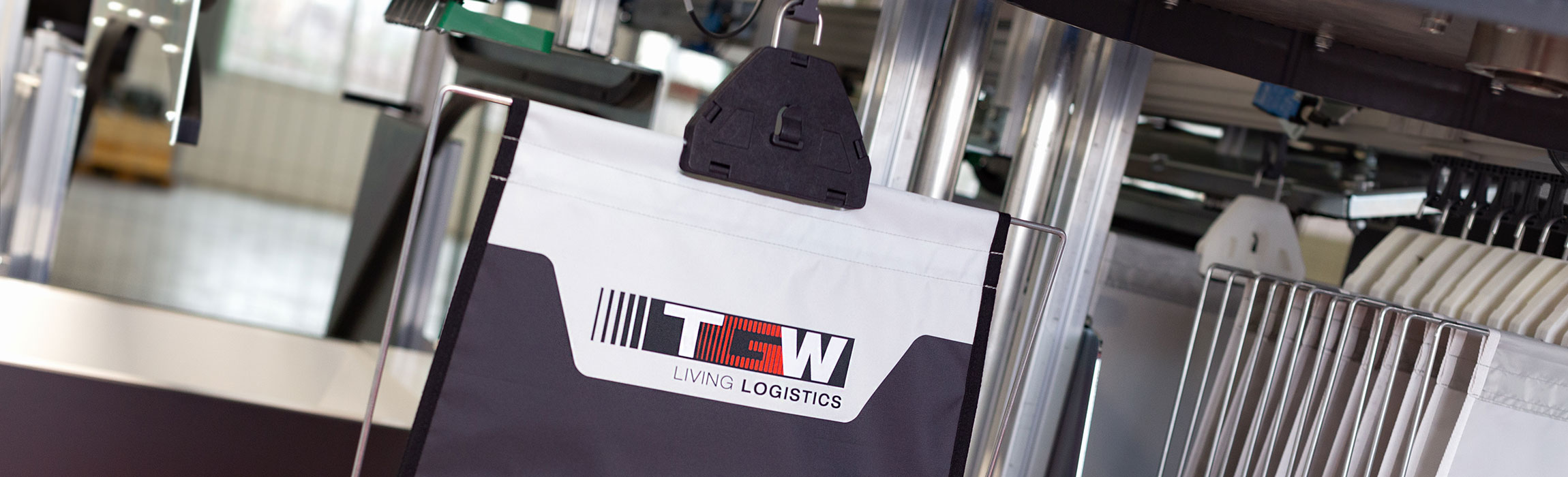 TGW offers solutions for challenges in fashion logistics.