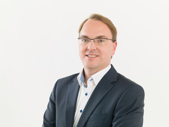 Michael Schedlbauer, Industry Manager for Grocery at TGW Logistics Group