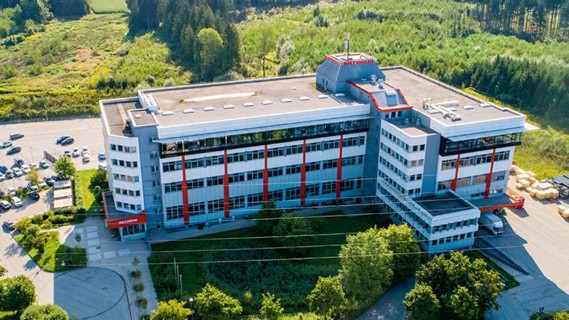 The number of employees doubled to about 120 and TGW Robotics signed the purchase agreement for a new company site in Thansau.