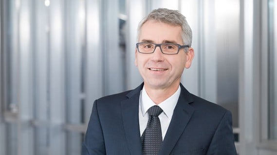 Harald Schröpf, CEO der TGW Logistics Group ist stolz auf die Resultate im Recruiting.