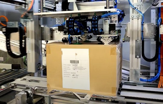 PackChain open fully automated carton opening